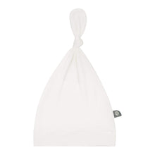 Load image into Gallery viewer, Kyte Baby - Knotted Cap (Newborn) Cloud Shoes & Accessories