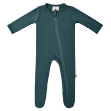 Load image into Gallery viewer, Kyte Baby - Zippered Footie - Solids Newborn / Emerald Unisex Clothing
